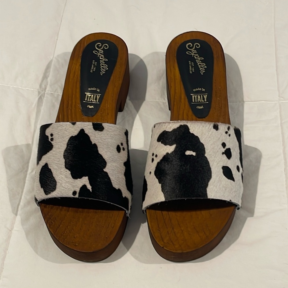 Seychelles “Good Spirits” Cow Print Mule - Sz 8.5 - New in Box